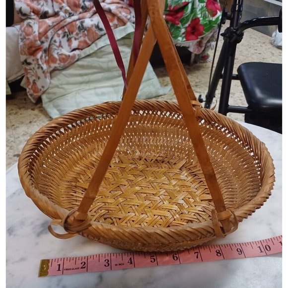 unknown Other - Vintage Small Woven Basket with Handle Oval 10" x 10.5" x 3.5" x 8"